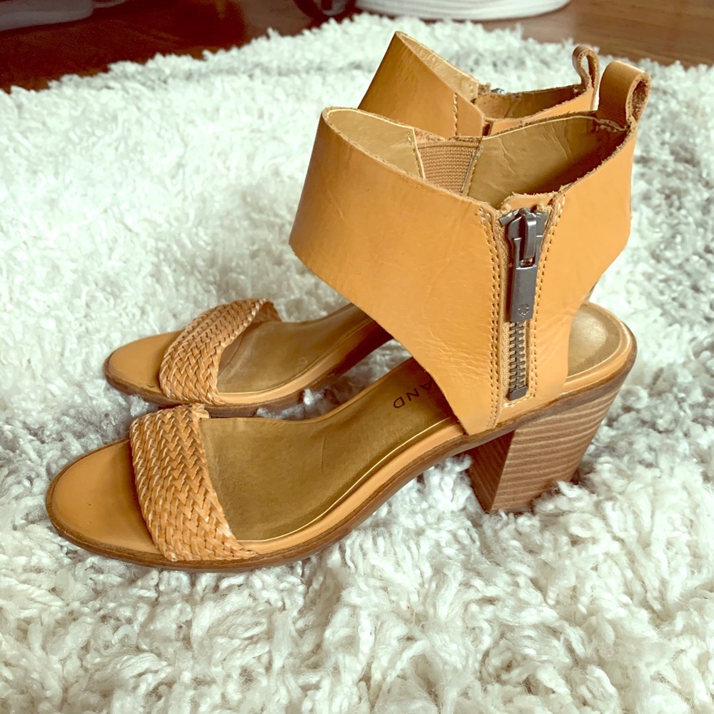 Lucky Brand Kenyyan Sandals